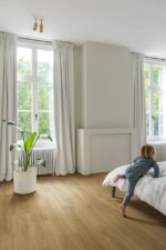Parchet laminat Quick Step Capture 4762, 9 mm, nuanță caldă naturală - imagine 3