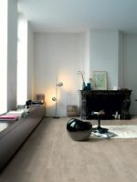 Parchet laminat Quick Step Classic 1405, 8 mm, stejar bătrân, nuanţă gri deschis - imagine 2