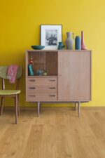 Parchet laminat Quick Step Eligna 1491, 8 mm, stejar alb, nuanță deschisă - imagine 2