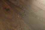 Parchet laminat Quick Step Classic 5800, 8 mm, stejar peanut, nuanță maro - imagine 4