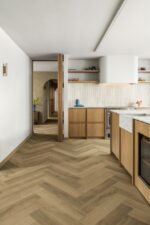 Parchet laminat Quick Step Impressive Design 8245, 8 mm, stejar carbonizat - imagine 2