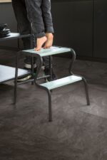 Parchet laminat Quick Step Muse 5493, 8 mm, ardezie gri - imagine 3