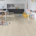 Parchet laminat Quick Step Majestic 3554, 9,5 mm, stejar valley, nuanță bej deschis - imagine 2