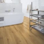 Parchet laminat Quick Step Majestic 3551, 9,5 mm, stejar desert, nuanță caldă, naturală - imagine 2